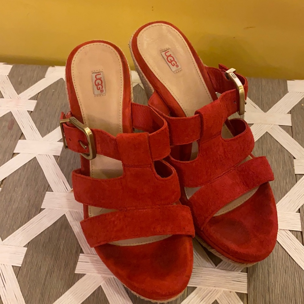 Ugg wedge sandals red - excellent condition!